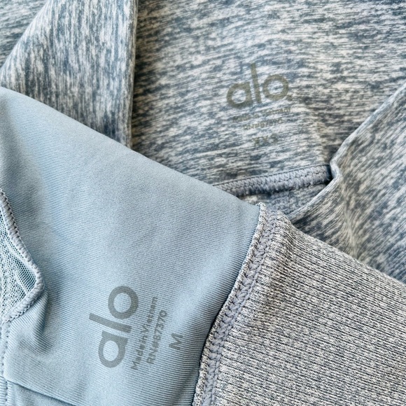 NWOT ALO Yoga Alosoft 2-Piece SET MED Bra Top + XXS Legging in Blue-Gray Heather - Picture 15 of 16